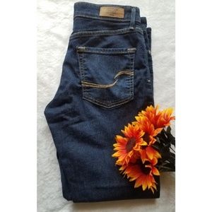 Levi's Dark Wash Skinny Jeans (oc2)
